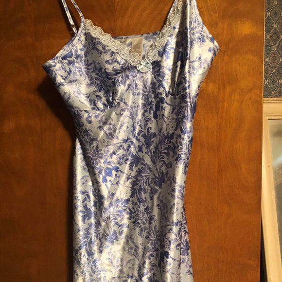 Adonna Other - Adonna NIghtgown M